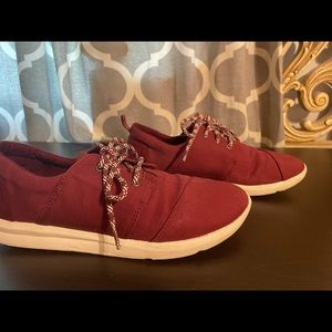 Burgundy Toms Women